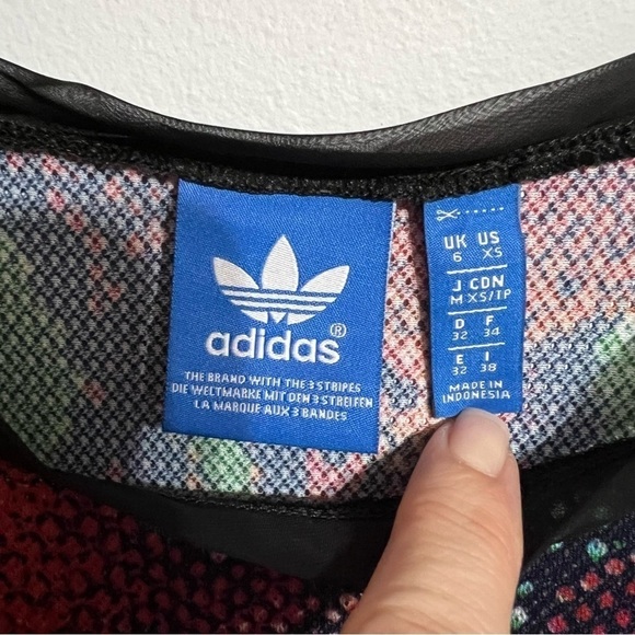 ADIDAS ORIGINALS NWOT Sheer Snakeskin Muscle Tank - Picture 4 of 5